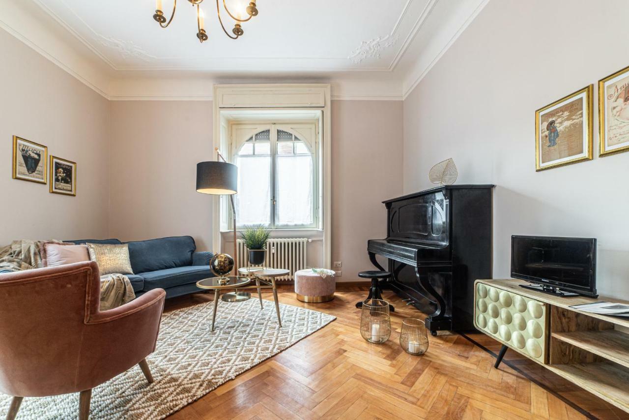 Апартаменти Joivy Sophisticated 3-Bed Flat With Desk Мілан Екстер'єр фото